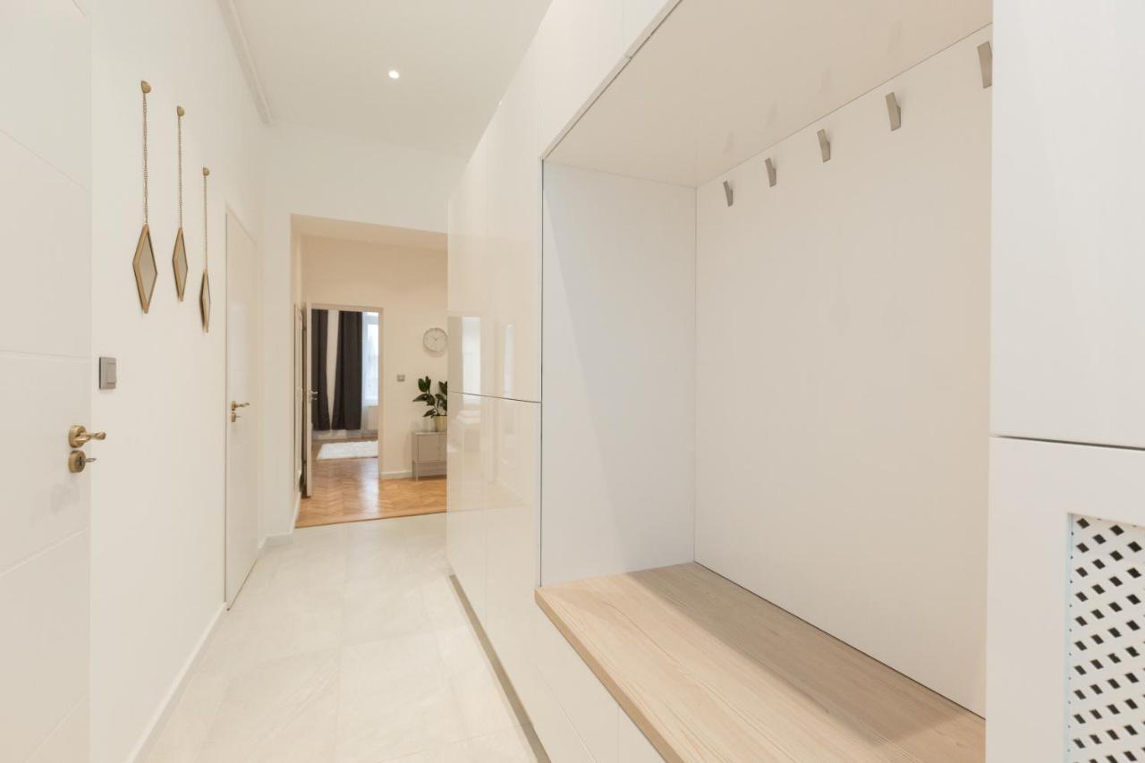 Space And Style In The Heart Of Budapest W 2Br&2Bt Exteriér fotografie